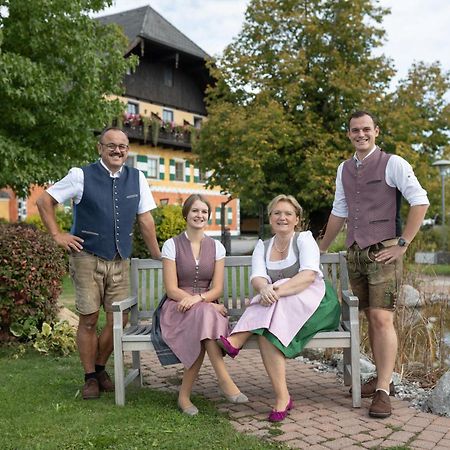 Gastagwirt Hotel Eugendorf Eksteriør billede