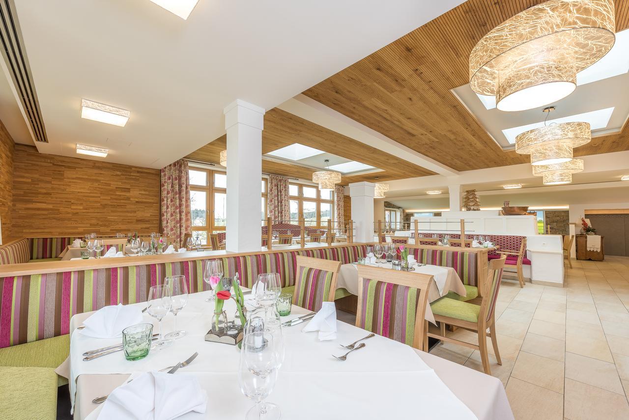 Gastagwirt Hotel Eugendorf Eksteriør billede